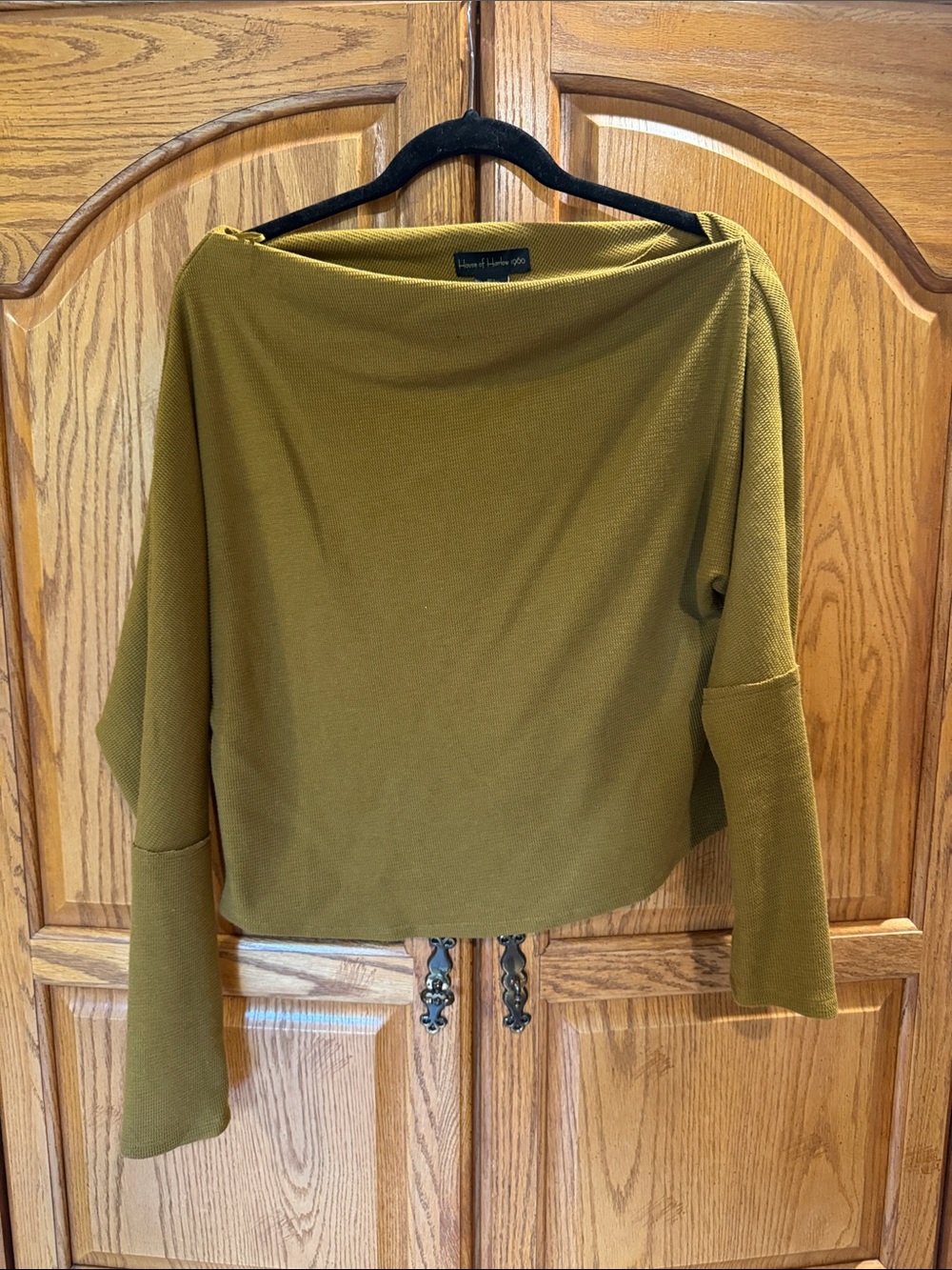 House of Harlow 1960 Olive Off-the-Shoulder Boatneck Sweater